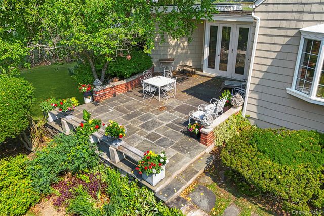 68 Woodbine Avenue, Larchmont, NY 10538