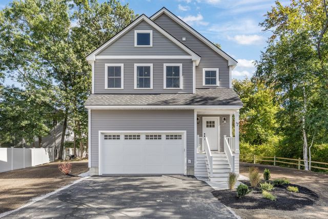 48 Beach Rd, Salisbury, MA 01952