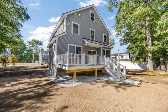 48 Beach Rd, Salisbury, MA 01952