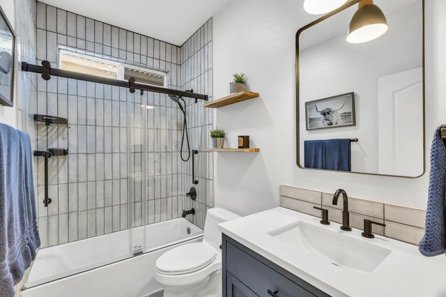 3470 River Shoal Ave, Sacramento, CA 95833