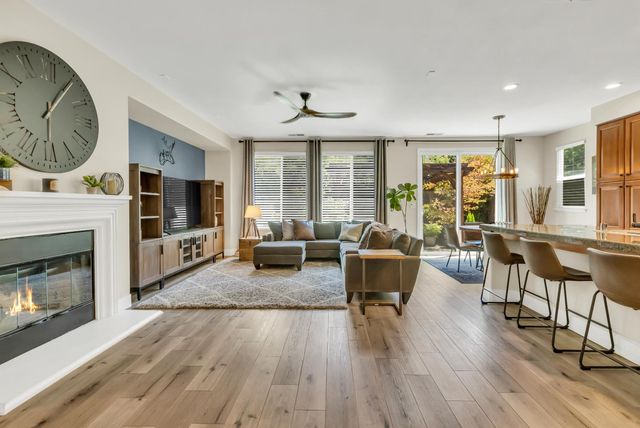 3470 River Shoal Ave, Sacramento, CA 95833