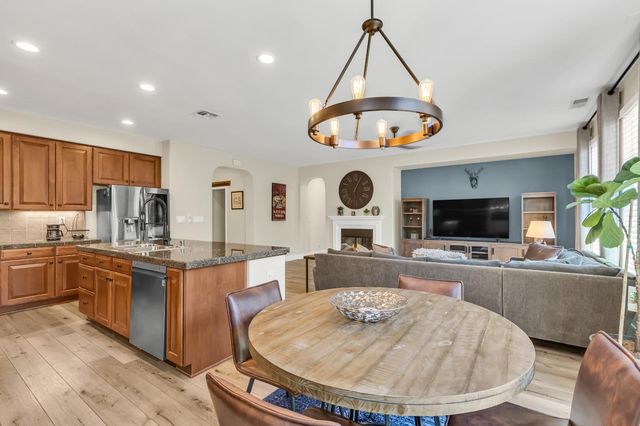 3470 River Shoal Ave, Sacramento, CA 95833
