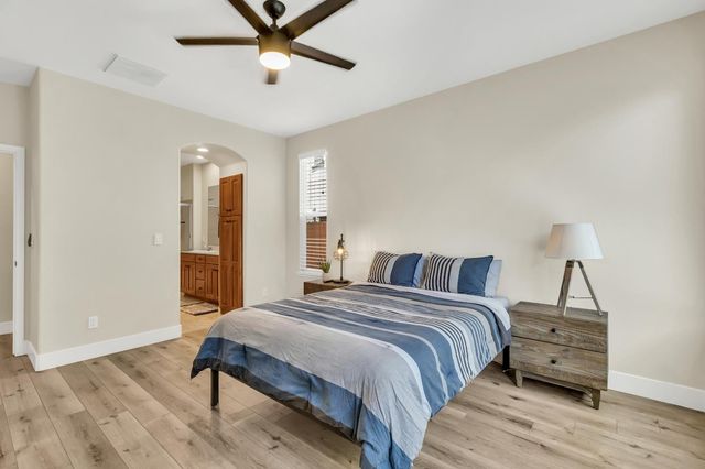 3470 River Shoal Ave, Sacramento, CA 95833