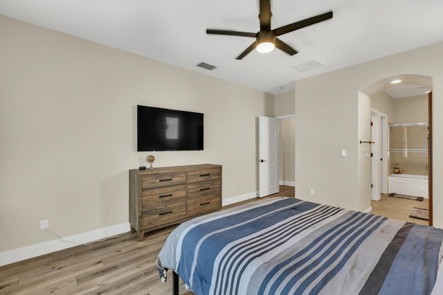3470 River Shoal Ave, Sacramento, CA 95833