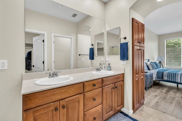 3470 River Shoal Ave, Sacramento, CA 95833