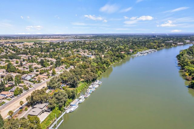 3470 River Shoal Ave, Sacramento, CA 95833
