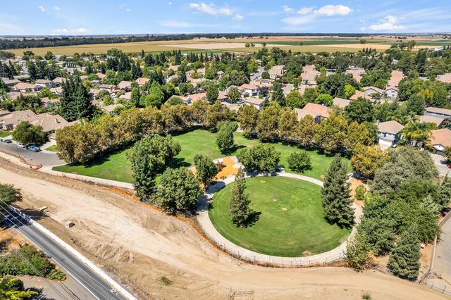 3470 River Shoal Ave, Sacramento, CA 95833