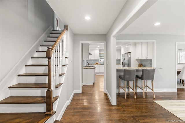 1957 Jackson Avenue, West Islip, NY 11795