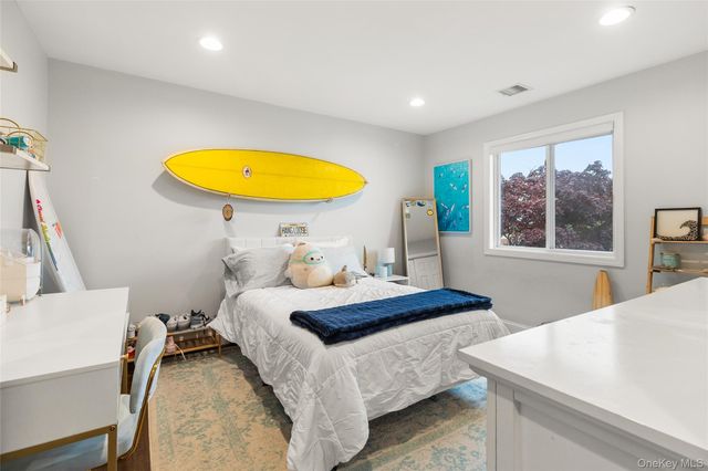 1957 Jackson Avenue, West Islip, NY 11795