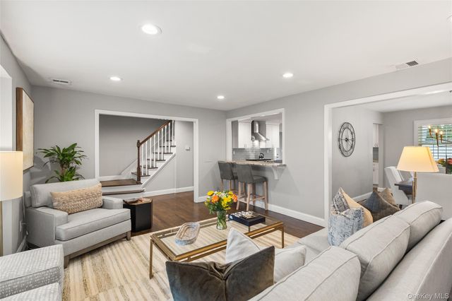 1957 Jackson Avenue, West Islip, NY 11795
