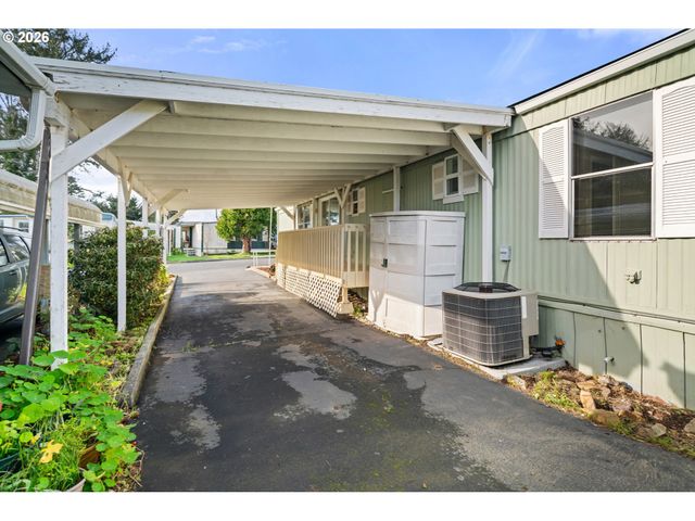 15505 OCEANVIEW Dr 45, Brookings, OR 97415