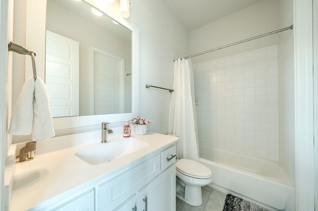 1518 Viridian Park Lane, Arlington, TX 76005