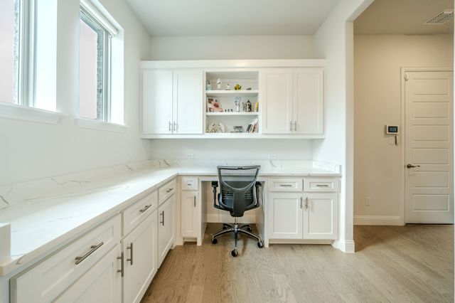 1518 Viridian Park Lane, Arlington, TX 76005