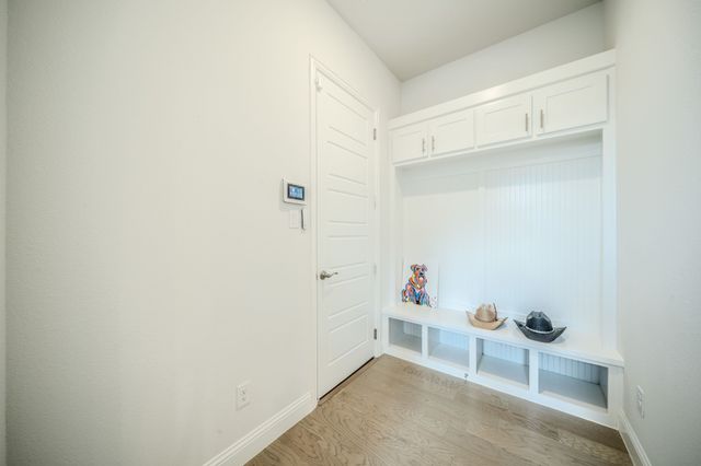 1518 Viridian Park Lane, Arlington, TX 76005