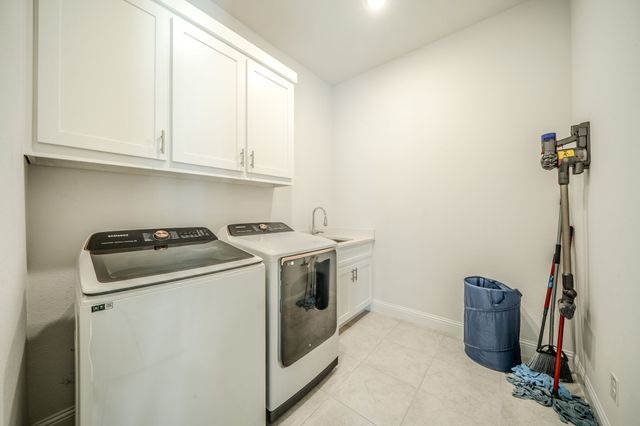 1518 Viridian Park Lane, Arlington, TX 76005