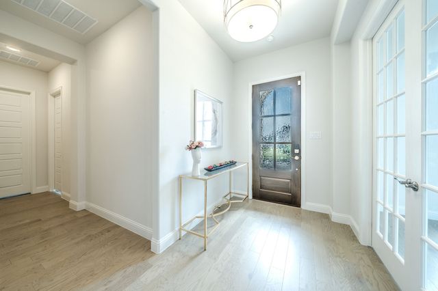 1518 Viridian Park Lane, Arlington, TX 76005