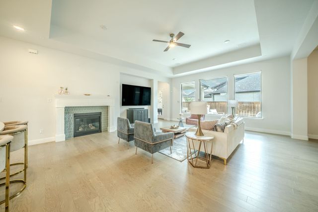 1518 Viridian Park Lane, Arlington, TX 76005