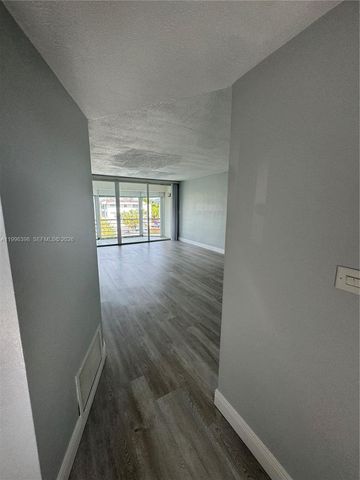 1398 NE 191st Street C305, Miami, FL 33179