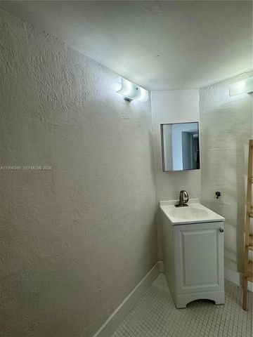 1398 NE 191st Street C305, Miami, FL 33179