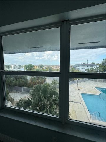 1398 NE 191st Street C305, Miami, FL 33179