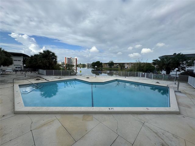 1398 NE 191st Street C305, Miami, FL 33179