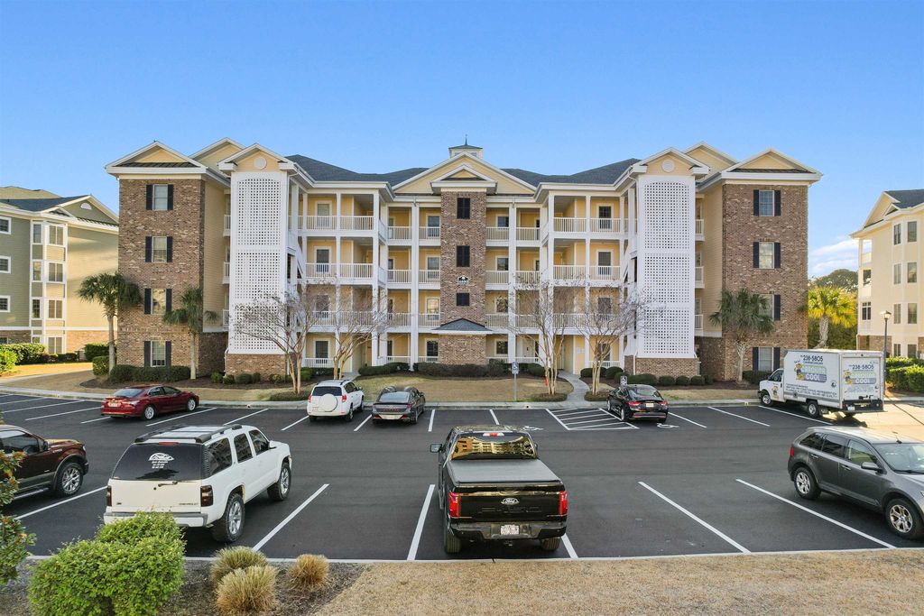4890 Luster Leaf Cir Apt 103, Myrtle Beach, SC 29577 — exterior