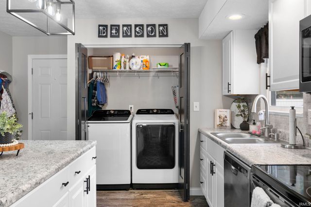 402 E Monroe Street, Delphi, IN 46923
