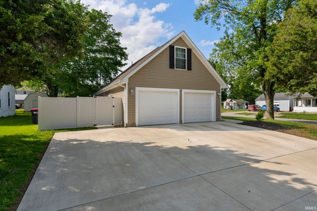 402 E Monroe Street, Delphi, IN 46923