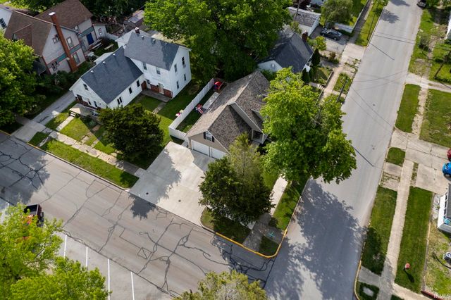 402 E Monroe Street, Delphi, IN 46923