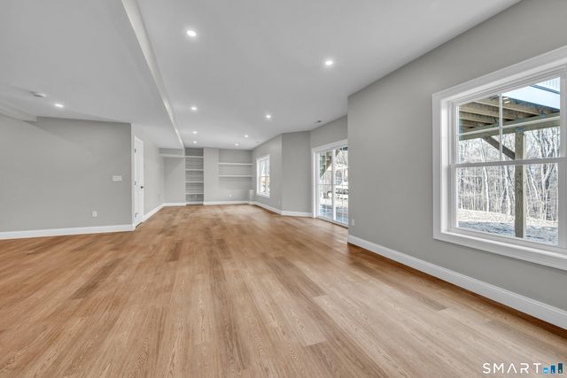 1427 Monroe Turnpike, Monroe, CT 06468