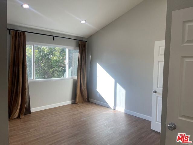 7327 Willoughby Avenue 5, Los Angeles, CA 90046