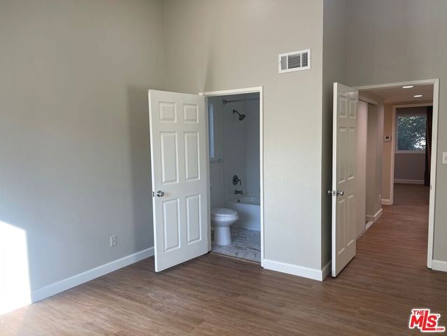 7327 Willoughby Avenue 5, Los Angeles, CA 90046