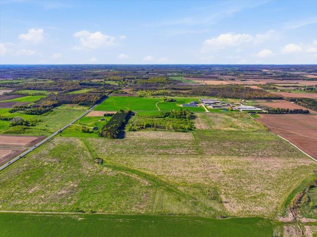 2072 30th Avenue, Baldwin, WI 54002