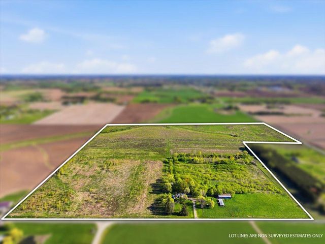 2072 30th Avenue, Baldwin, WI 54002