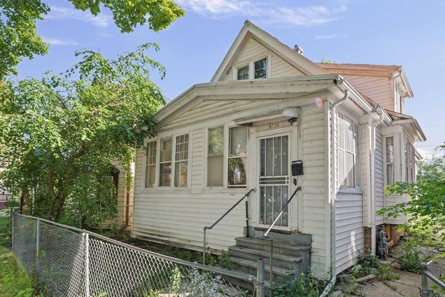 4730 N 29th STREET, Milwaukee, WI 53209