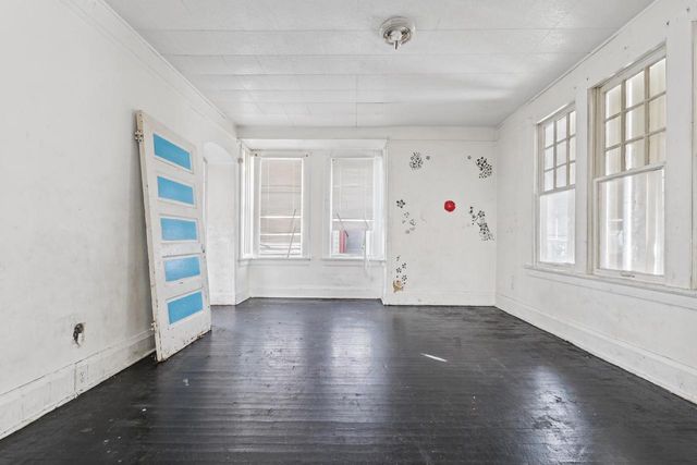 4730 N 29th STREET, Milwaukee, WI 53209