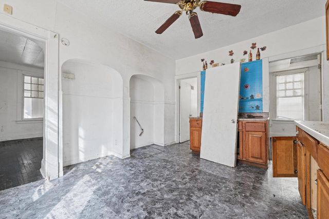4730 N 29th STREET, Milwaukee, WI 53209