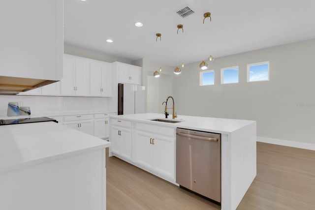 15583 HAMLIN BLOSSOM AVENUE, Winter Garden, FL 34787