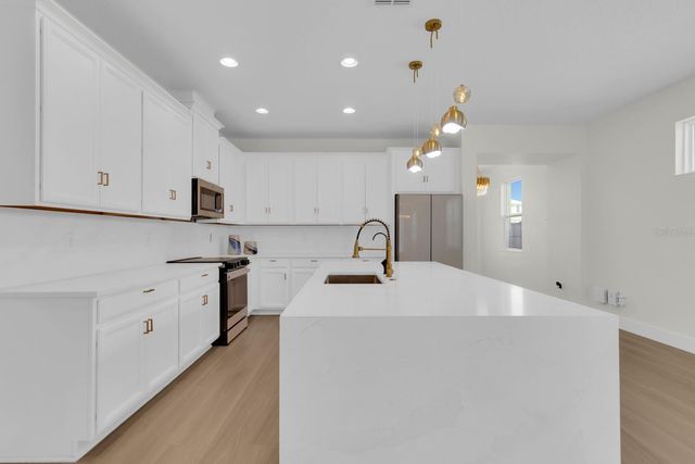 15583 HAMLIN BLOSSOM AVENUE, Winter Garden, FL 34787