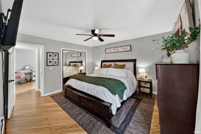 4137 Greenglade Court, South Bend, IN 46628