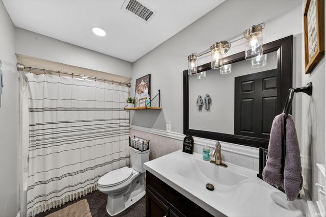 4137 Greenglade Court, South Bend, IN 46628