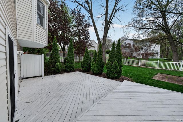 4137 Greenglade Court, South Bend, IN 46628