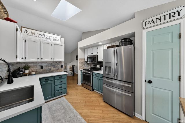 4137 Greenglade Court, South Bend, IN 46628