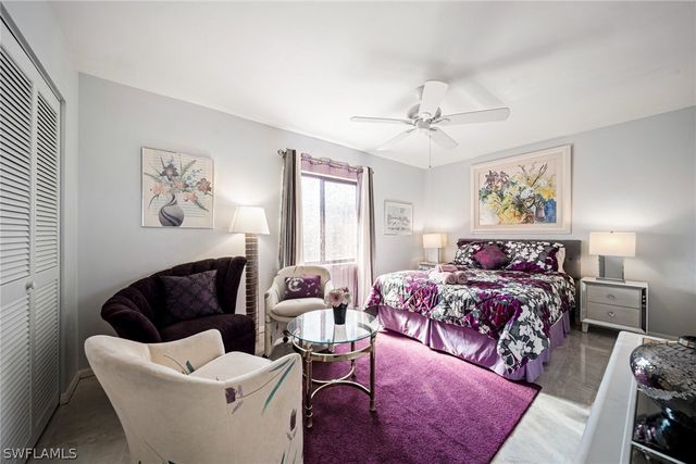 189 Palmetto Dunes CIR, Naples, FL 34113