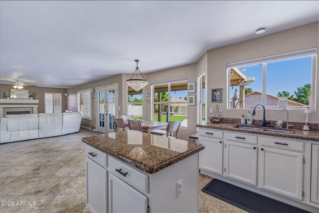 1208 E Beverly Lane, Phoenix, AZ 85022