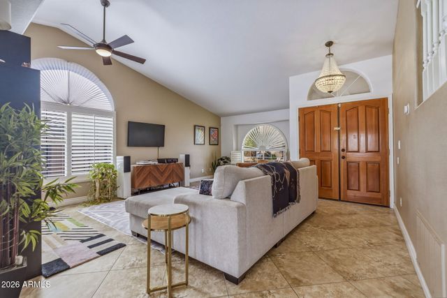 1208 E Beverly Lane, Phoenix, AZ 85022