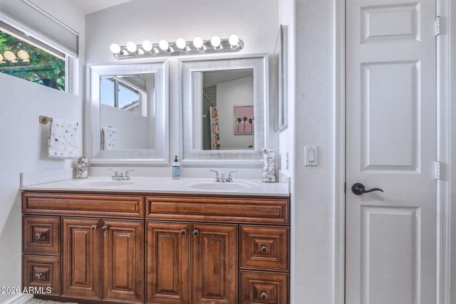 1208 E Beverly Lane, Phoenix, AZ 85022
