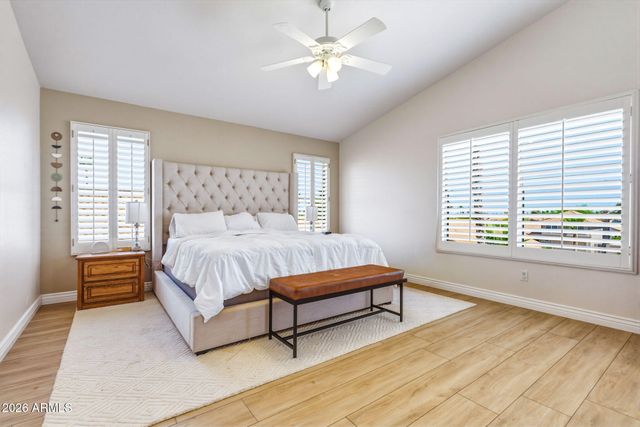 1208 E Beverly Lane, Phoenix, AZ 85022