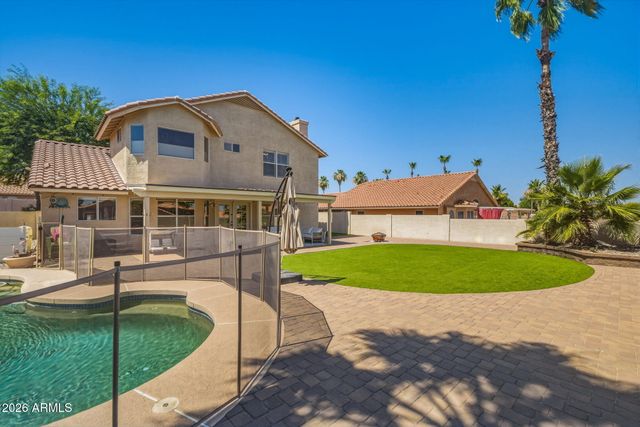1208 E Beverly Lane, Phoenix, AZ 85022