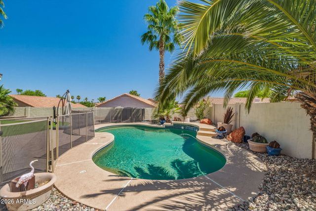 1208 E Beverly Lane, Phoenix, AZ 85022